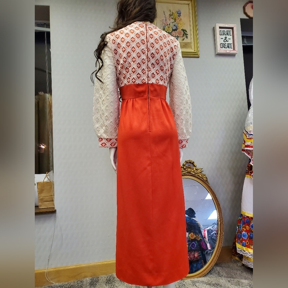 Late 60s Early 70s Cream Crochet Maxi Dress - Picture 3 of 11